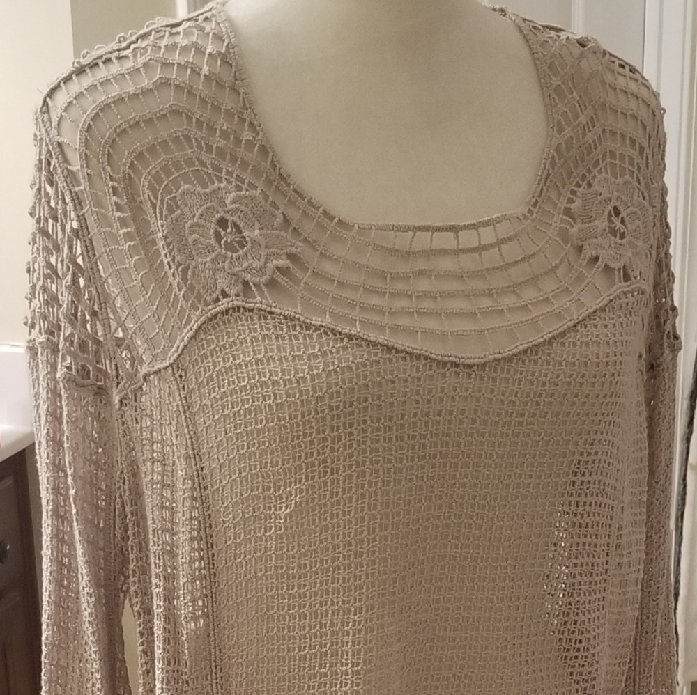 Cato open crochet tunic